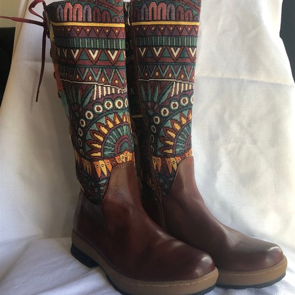 Custom Womens Size 9 Leather Boots - Picture 3 of 4